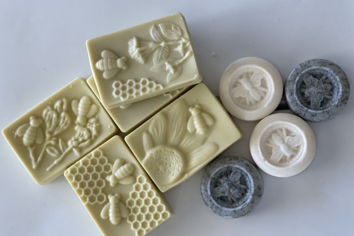 Simple Soap Recipes with Lye – Mother Earth News
