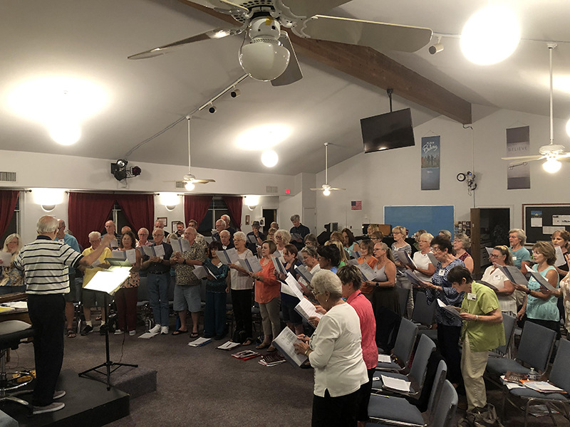 Fallbrook Chorale prepares for Christmas show Village News