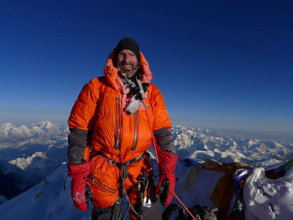 Barlow climbs Mt. Everest - Village News